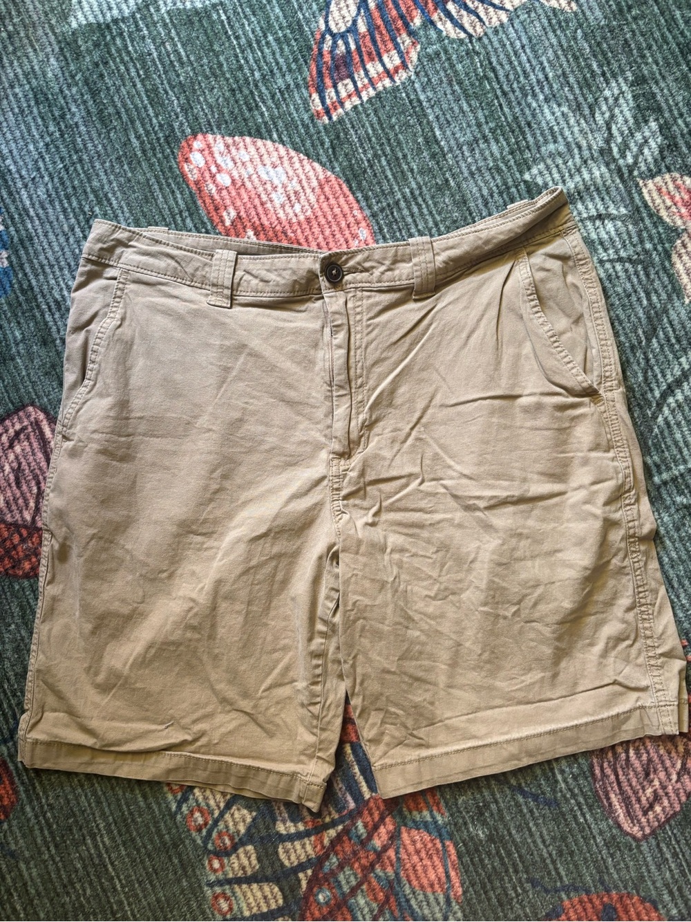 Magellan Outdoors Tan Cargo Shorts